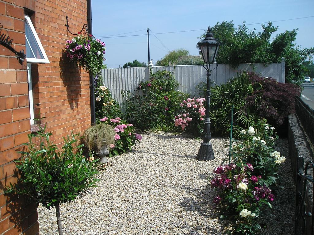 Benton House Bed & Breakfast Huntspill Exterior photo